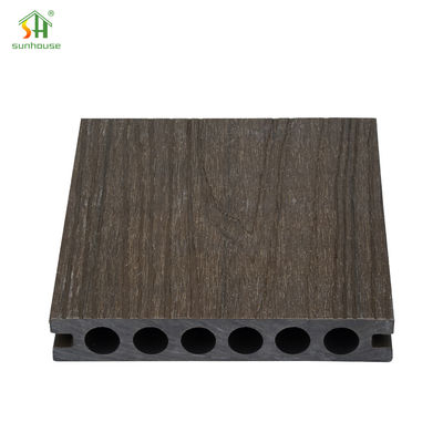 Anti Corrosion Outdoor WPC Flooring Custom 22x150mm For Poolside Garden Landscaping